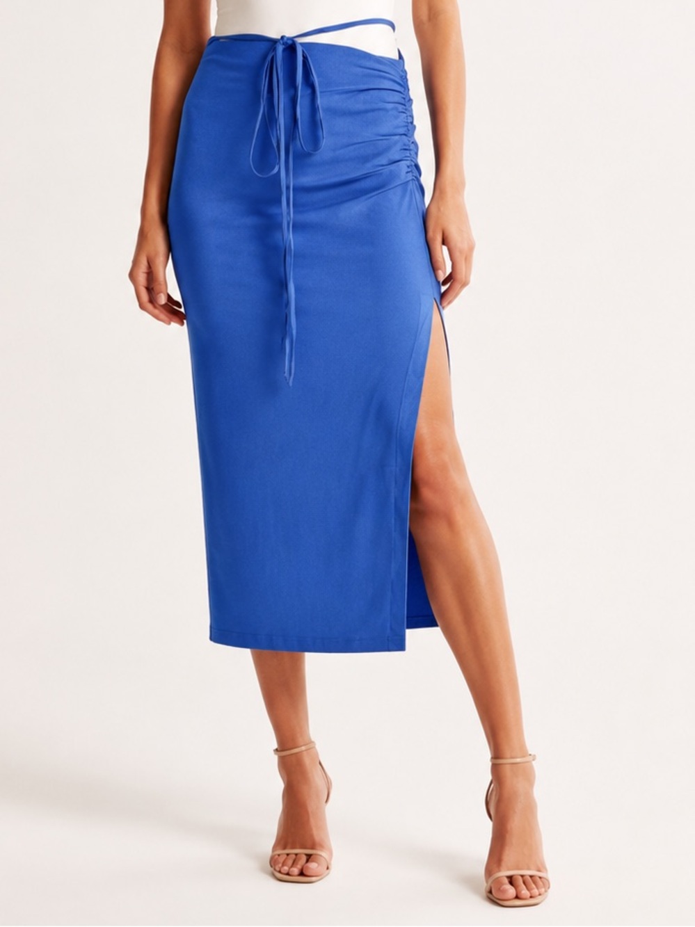 New Abercrombie & Fitch midi blue skirt with slit and tie, size Small